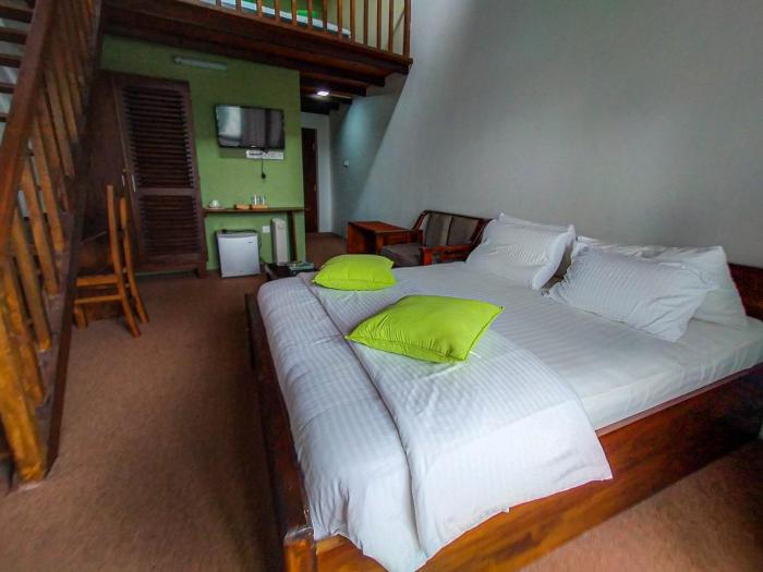 manudi glenfallsedge rest