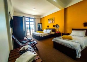 manudi glenfallsedge rest