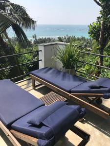 laras place unawatuna