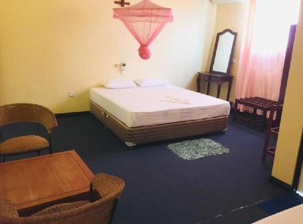 sanas beach guesthouse and restaurant