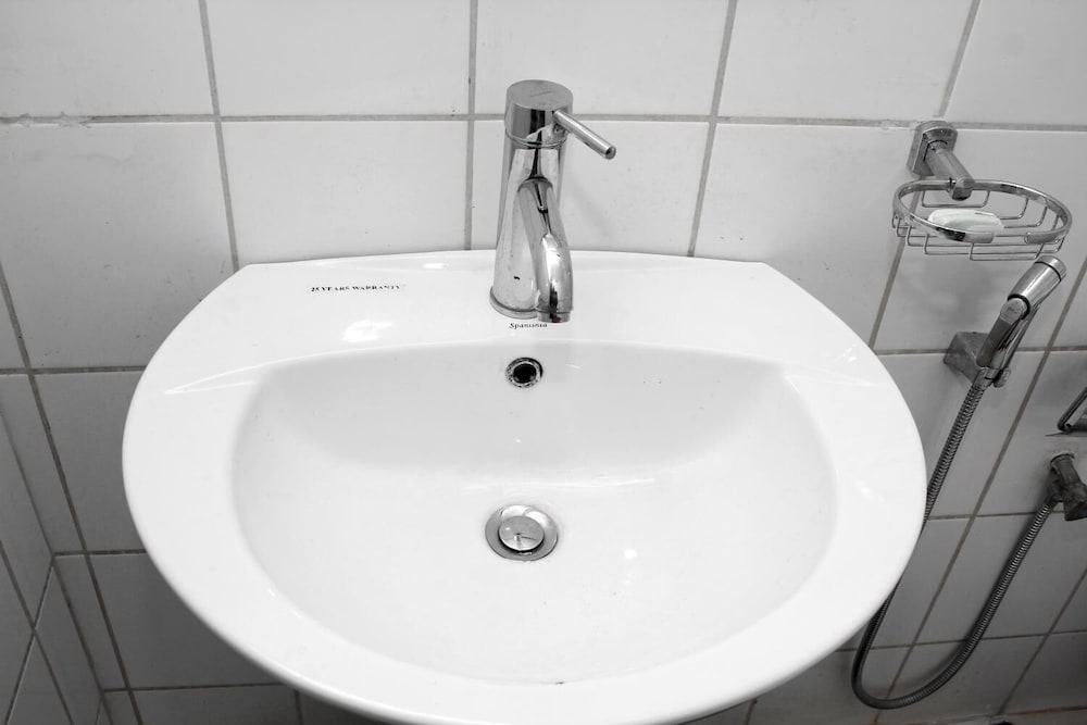 sanas beach guesthouse and restaurant