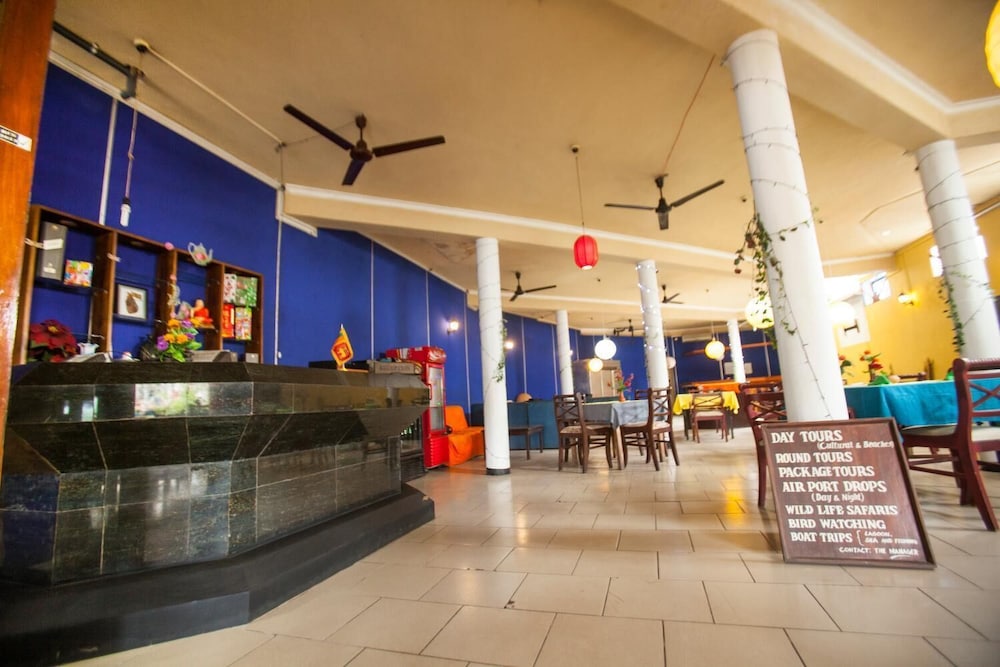 sanas beach guesthouse and restaurant