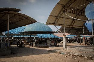 oasis inn