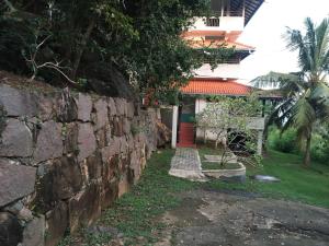 rock house
