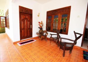 lahiru villa