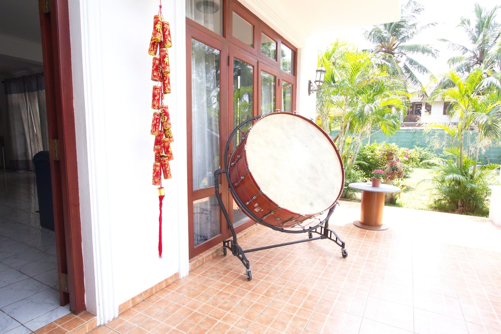 the blue beach guesthouse