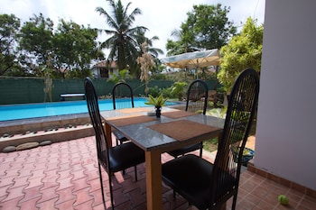 the blue beach guesthouse