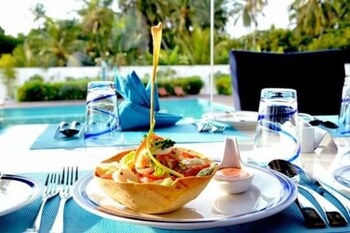 the blue beach guesthouse