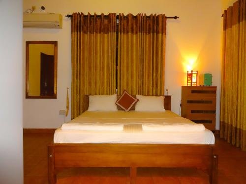 the blue beach guesthouse