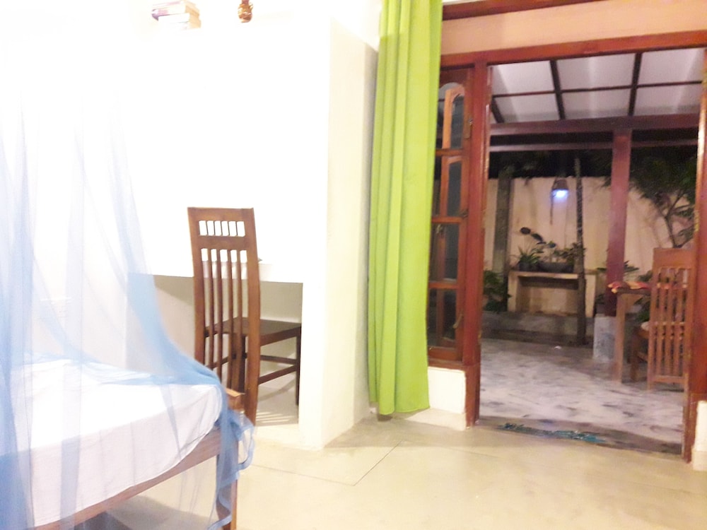 weligama bay eco villa