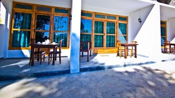 Ella Alpine Resort,Ella>>Badulla,2.5 star