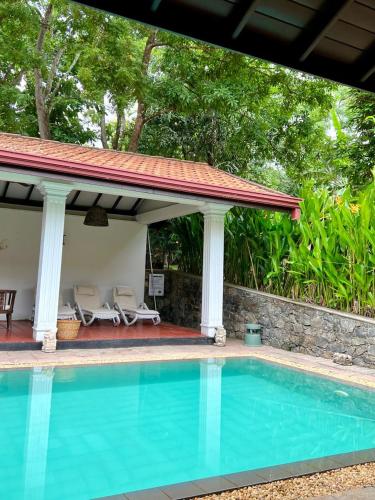satiana collection tangalle