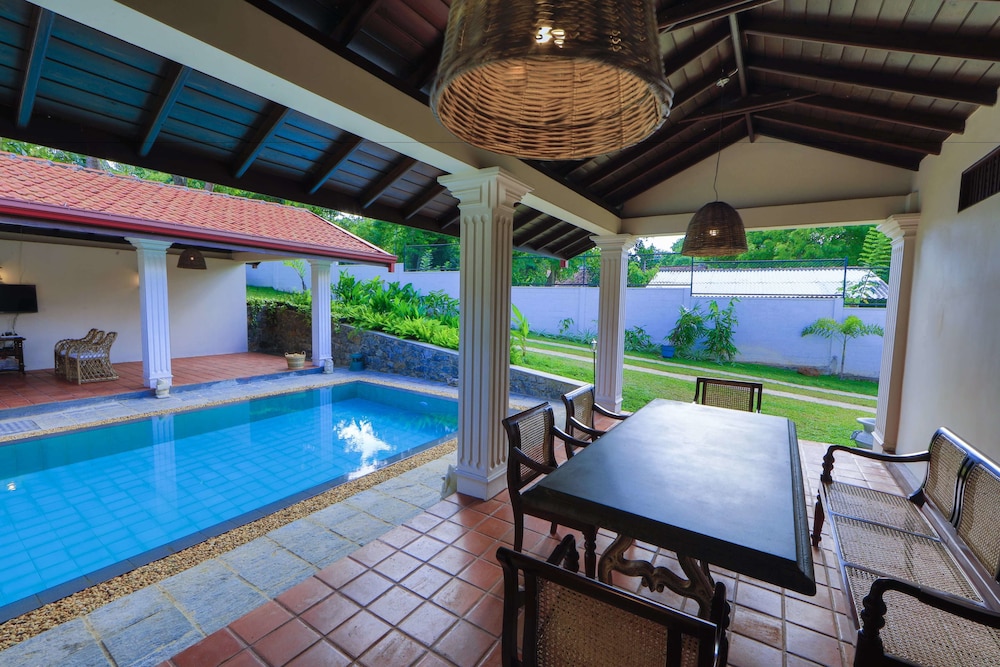 satiana collection tangalle