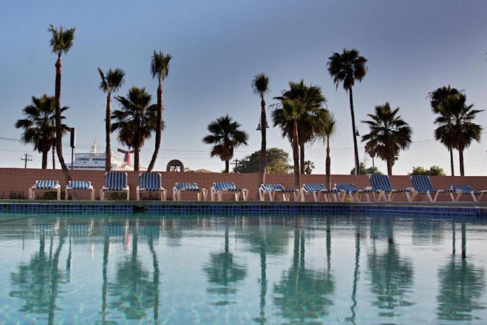 hotel villa marina