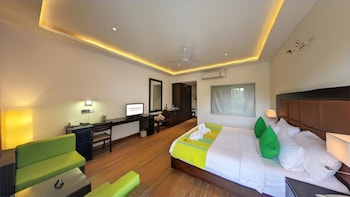 cassandra culture resort