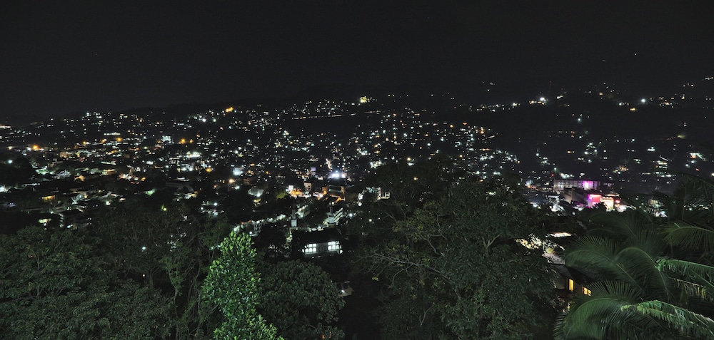 kandyan bluestar villa