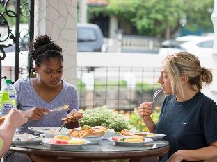 hamilton house negombo