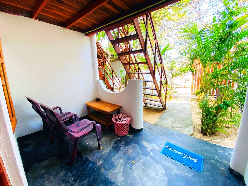 beach wave hotel