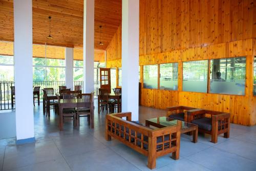 glenloch tea factory hotel