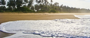 nirvana beach boutique hotel