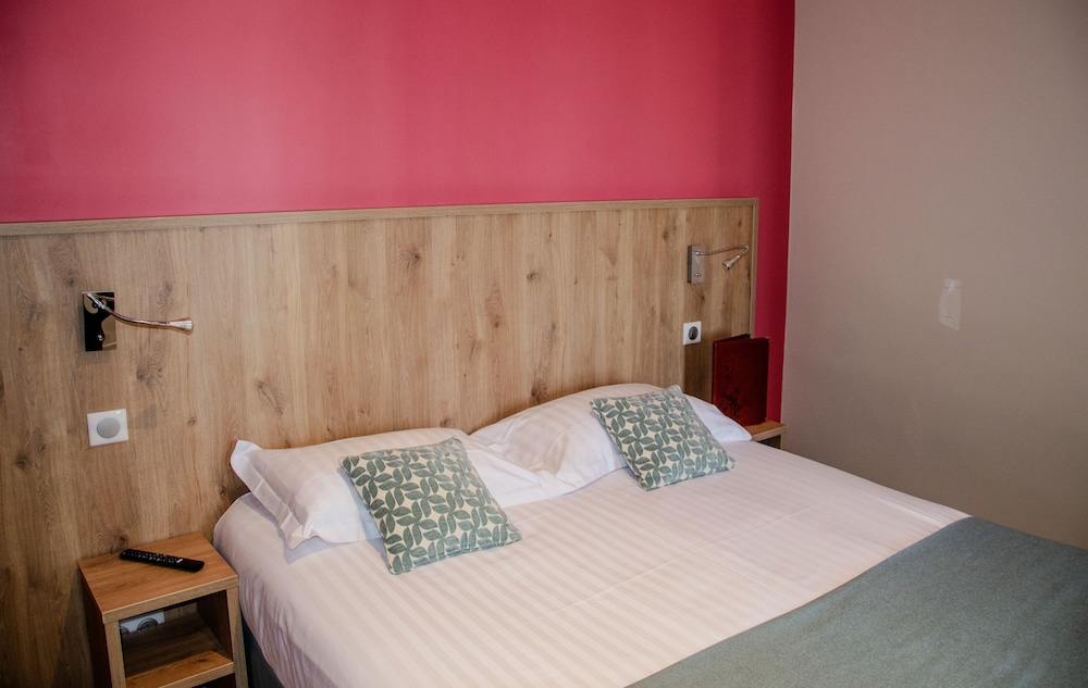 arc en ciel hotel
