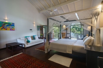 villa aurora galle fort