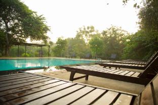 pinthaliya resort and spa