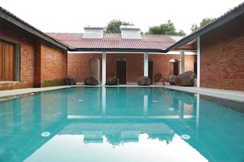 Pinthaliya Resort & Spa,Dambulla>>Avudangawa,4 star