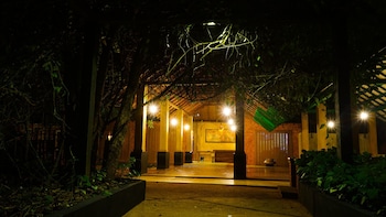 pinthaliya resort and spa