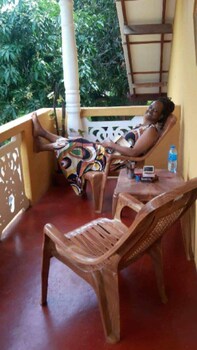 srilusa home stay hikkaduwa