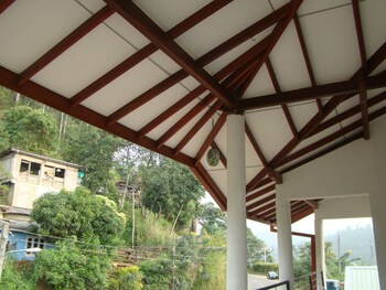 see fox hill resort