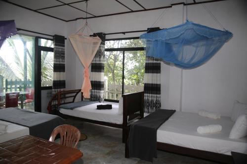 senevi 9 arch homestay