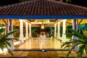 the notarys house
