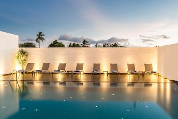 north gate by jetwing