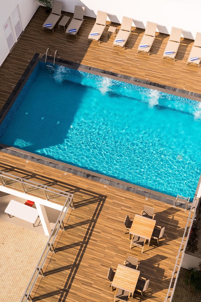 north gate by jetwing