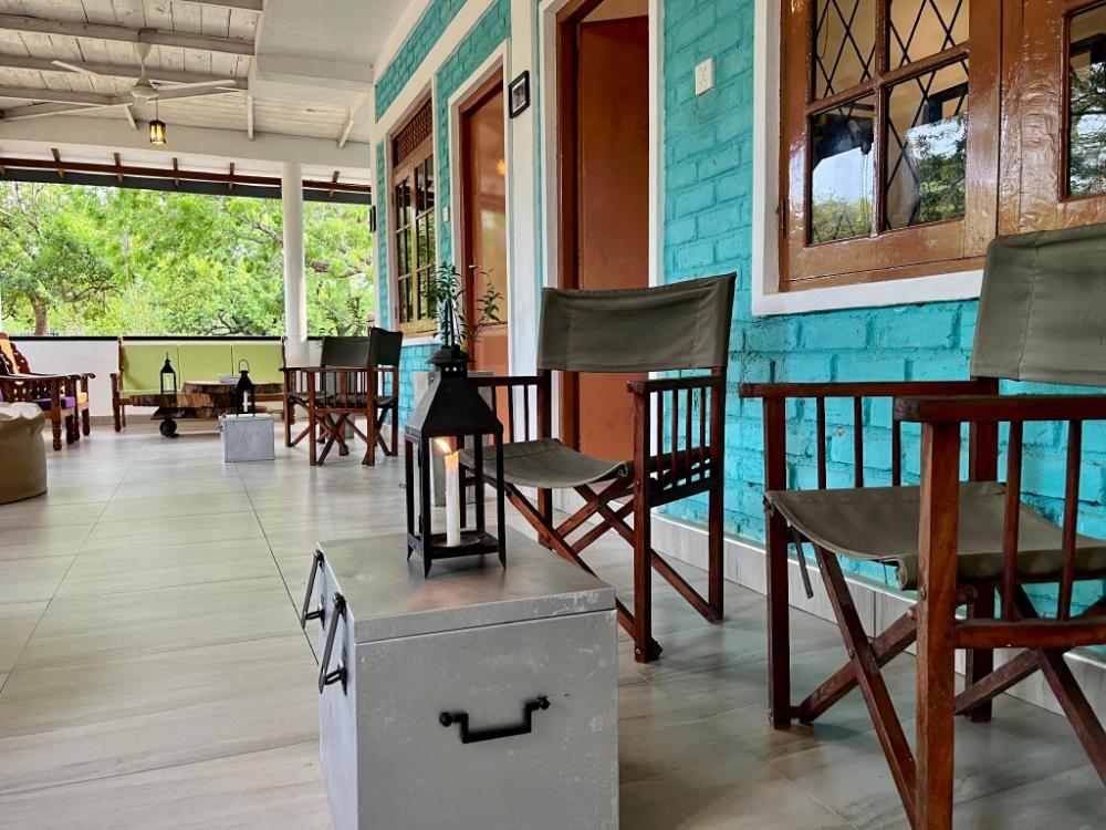 funky leopard safari lodge bordering yala national park hostel