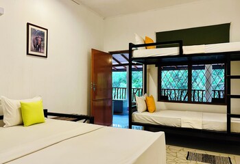 funky leopard safari lodge bordering yala national park hostel