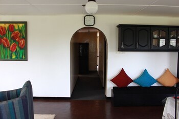 Royal Eco Resort,In Diyathalawa,2.5 star