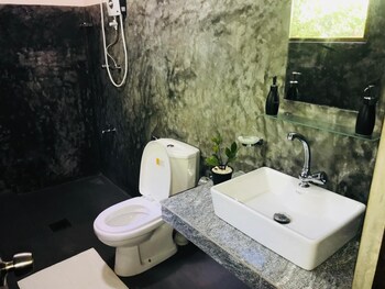 mihilaka holiday homes