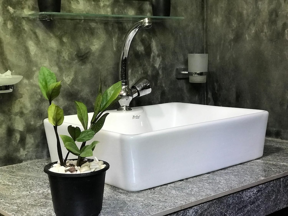 mihilaka holiday homes