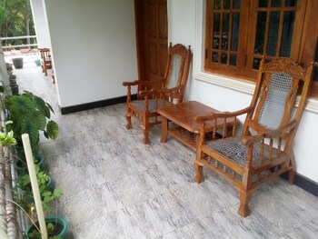 Rich Resort & Restaurant,Mihintale>>Anuradhapura,3 star