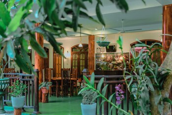 la safari inn tissamaharama