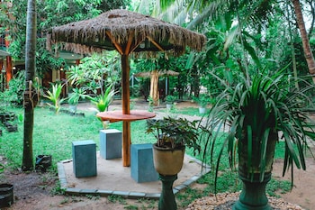 la safari inn tissamaharama