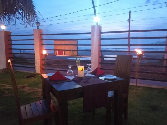 crystal resort dickwella