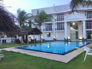 crystal resort dickwella