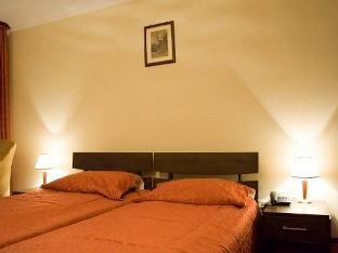hans place hotel