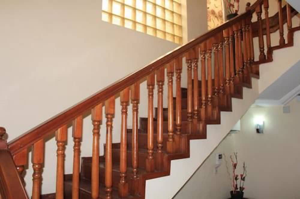 tyndale residence ltd