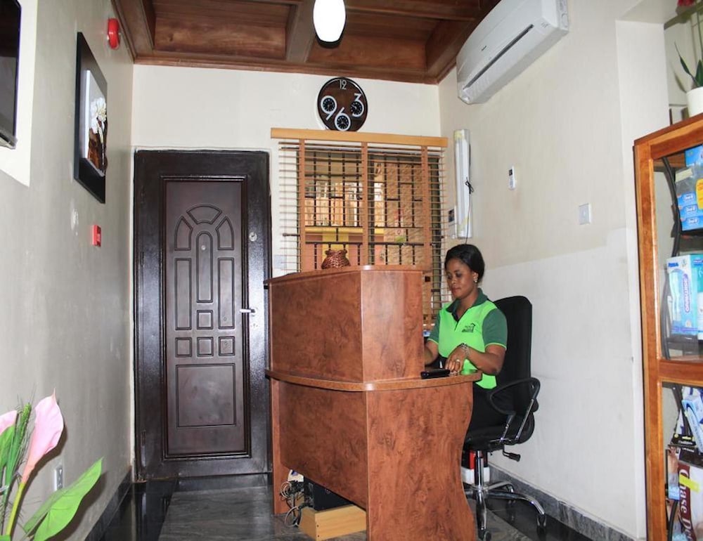 tyndale residence ltd