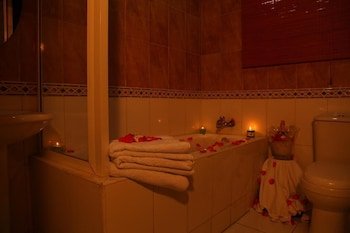 lekki suites