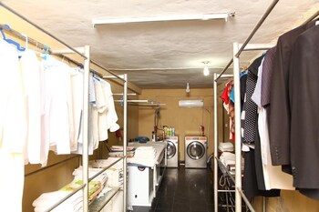 lekki suites